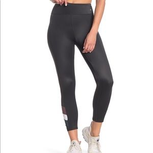 Maaji Hues Granite Capri Legging